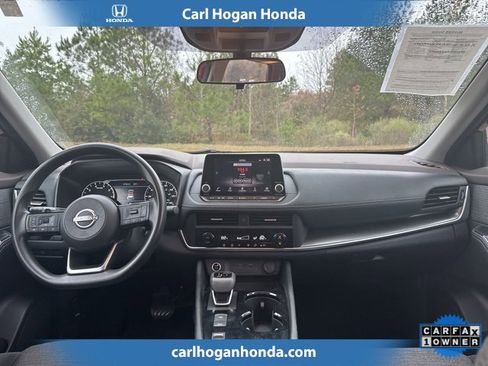 Used 2023 Nissan Rogue SV image 15