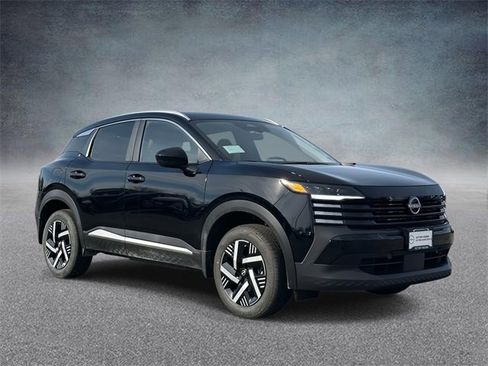 New 2026 Nissan Kicks SV image 1