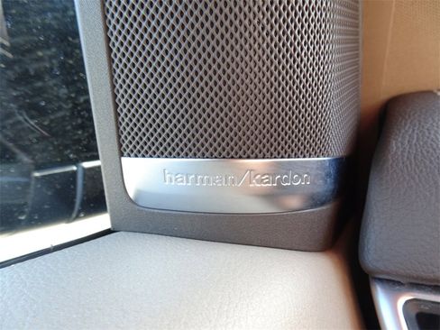 Used 2016 Mercedes-Benz GL 450 4MATIC image 15