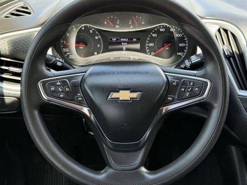Used 2024 Chevrolet Malibu LT FWD image 11