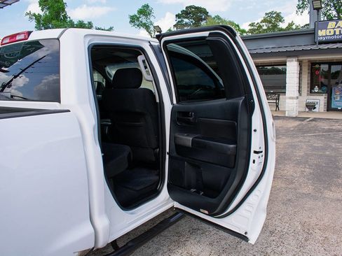 Used 2010 Toyota Tundra 4x4 Double Cab image 39