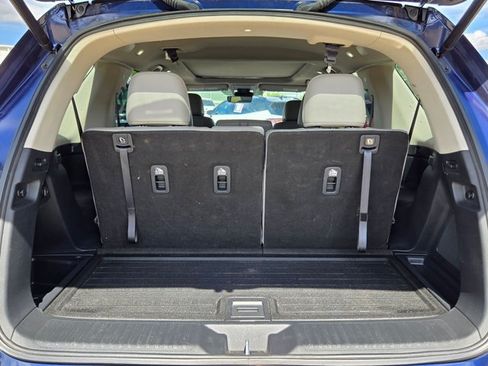 Used 2024 Honda Pilot Touring image 19