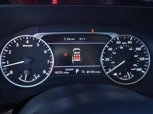 Certified 2025 Nissan Pathfinder SV FWD image 21