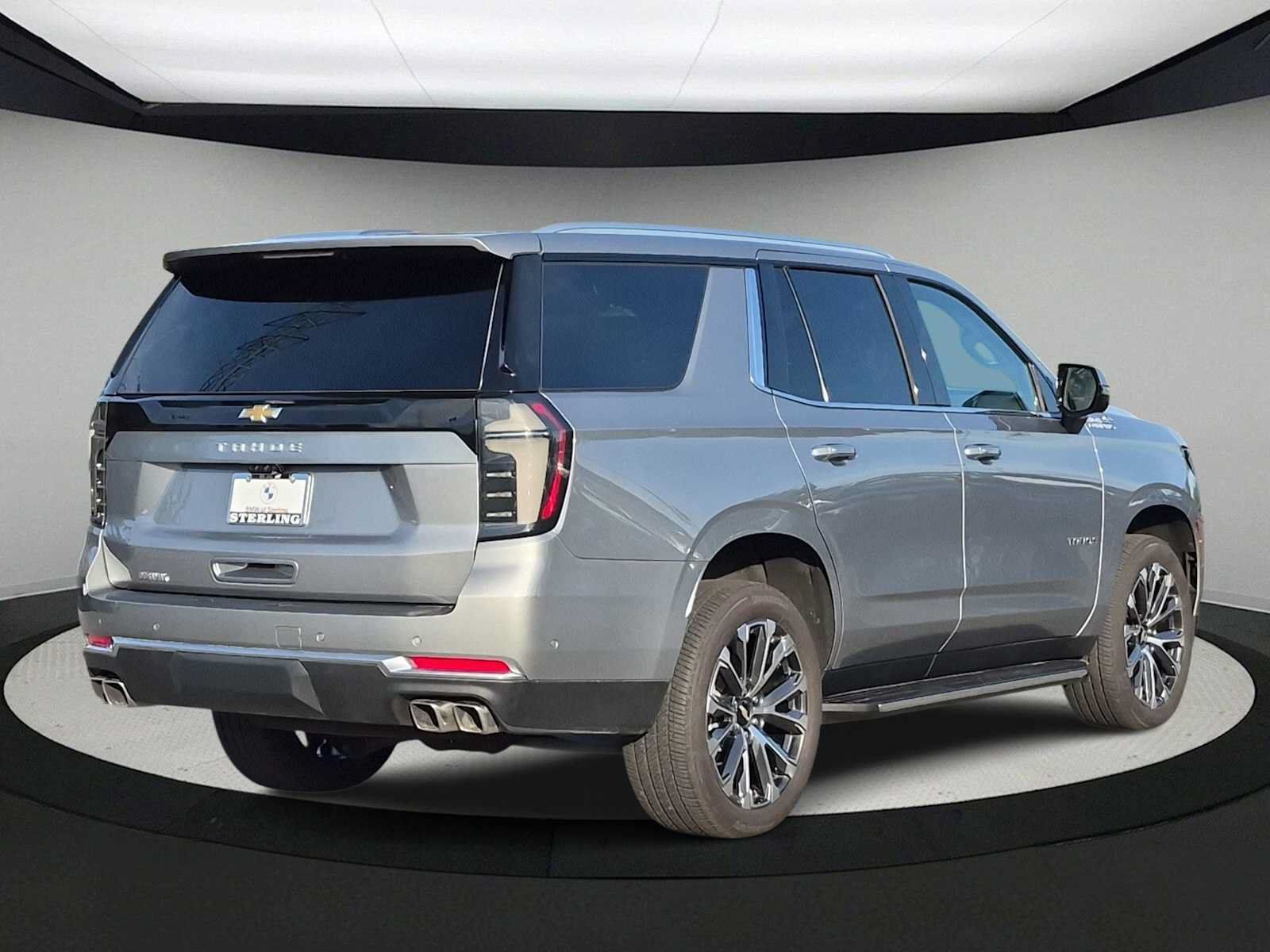 Used 2025 Chevrolet Tahoe High Country w/ Sun And Tow Package AWD/4WD image 8