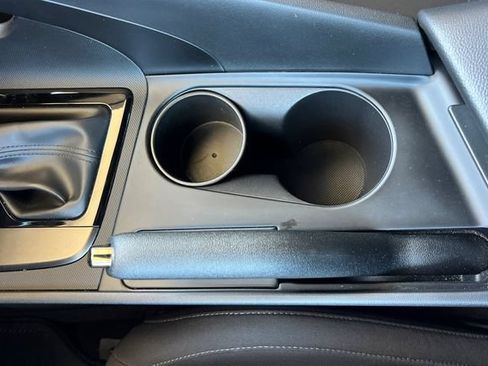 Certified 2025 Hyundai Elantra Sport FWD image 36