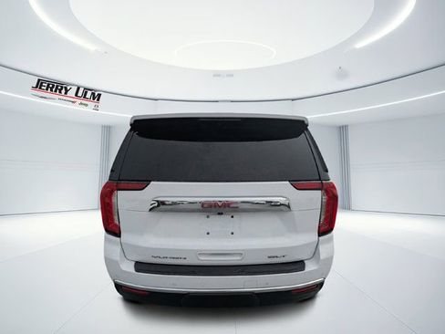 Used 2023 GMC Yukon SLT image 4