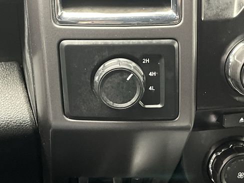 Used 2015 Ford F150 XLT w/ Equipment Group 302A Luxury image 16