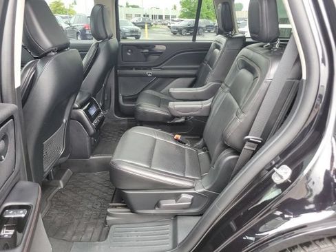 Certified 2023 Lincoln Aviator Reserve w/ Equipment Group 201A AWD/4WD image 23