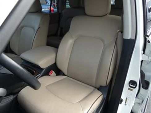 Used 2018 Nissan Armada SL w/ Premium Package image 40