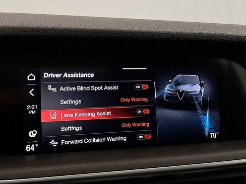 Used 2022 Alfa Romeo Stelvio Ti w/ Active Assist Plus Package image 19