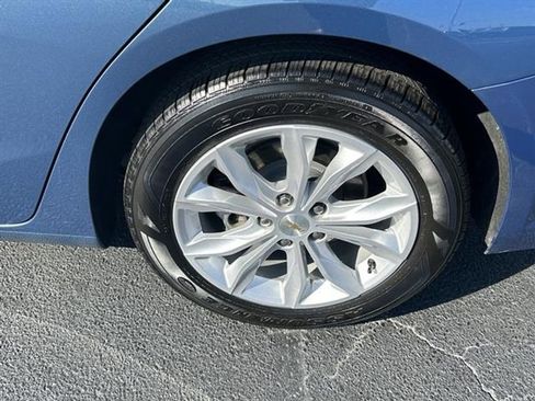 Used 2024 Chevrolet Malibu LT image 29