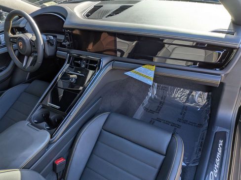 New 2026 Porsche Panamera RWD image 25