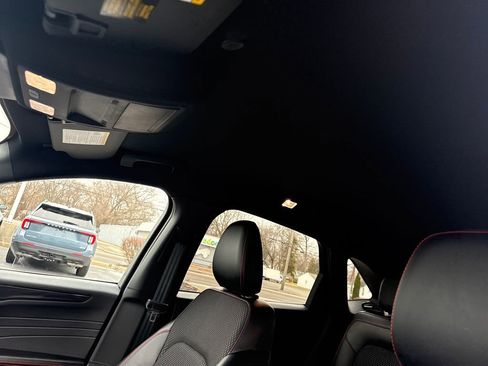 Used 2025 Ford Escape ST-Line Elite image 26