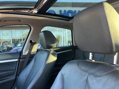 Used 2014 BMW 328i Gran Turismo xDrive image 17