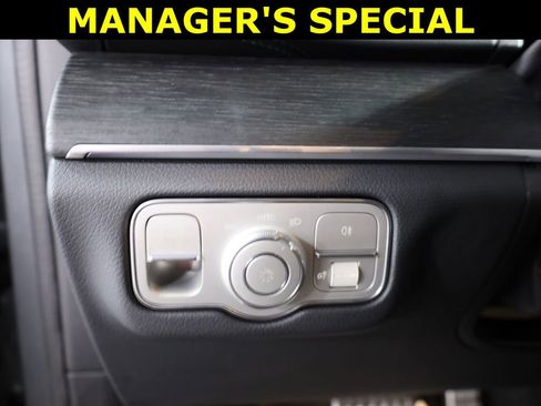 Used 2025 Mercedes-Benz GLS 450 4MATIC image 11