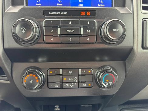 Used 2022 Ford F250 XL w/ Power Equipment Group AWD/4WD image 22