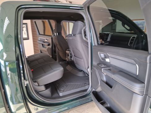New 2026 RAM 1500 Big Horn AWD/4WD image 14