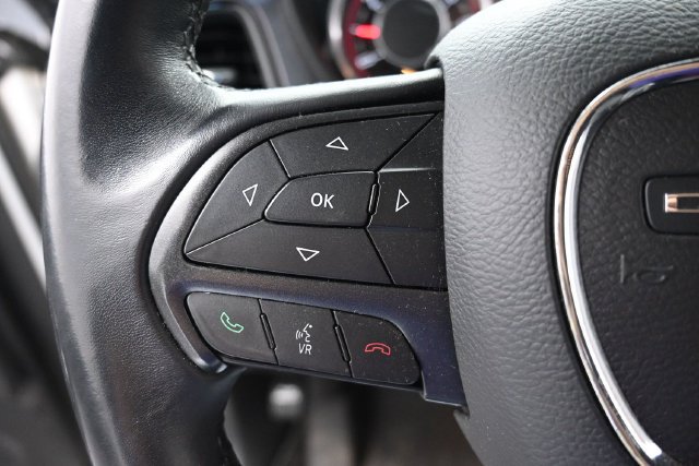 Used 2015 Dodge Challenger SXT RWD image 15