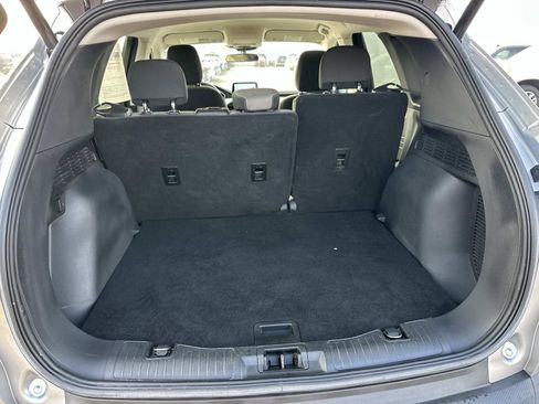 Used 2021 Ford Escape SE w/ Convenience Package image 9