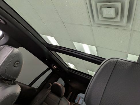 Used 2021 Mercedes-Benz GLS 580 4MATIC image 20