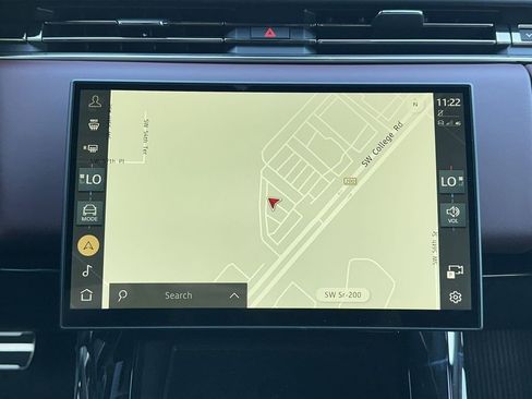 Used 2025 Land Rover Range Rover Sport Dynamic SE image 22