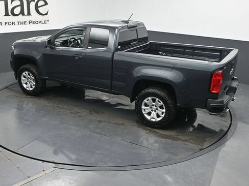 Used 2017 Chevrolet Colorado LT w/ LT Convenience Package RWD image 38