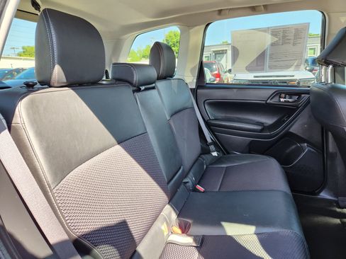 Used 2018 Subaru Forester 2.5i Premium AWD/4WD image 15