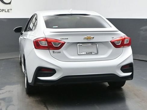 Used 2017 Chevrolet Cruze LT w/ Sun And Sound Package image 31