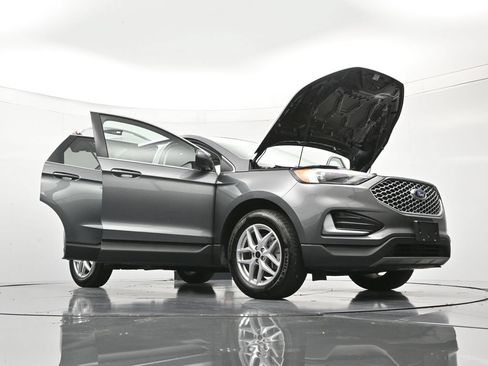 Used 2024 Ford Edge SEL AWD/4WD image 48
