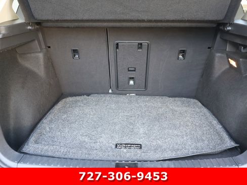 Used 2022 Volkswagen Taos SE w/ IQ.Drive SE Package AWD/4WD image 19