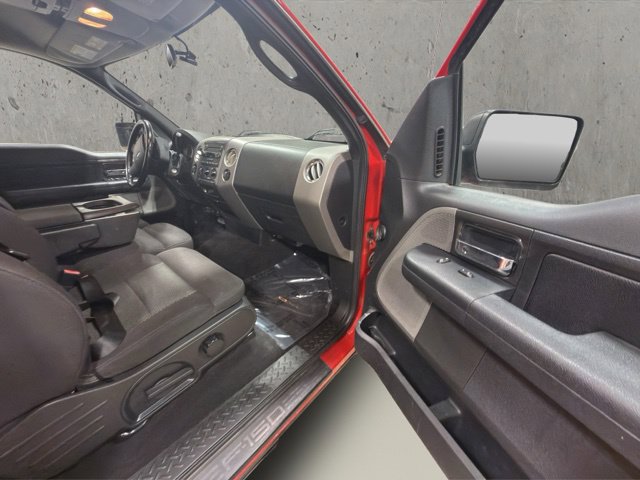Used 2004 Ford F150 XLT AWD/4WD image 19