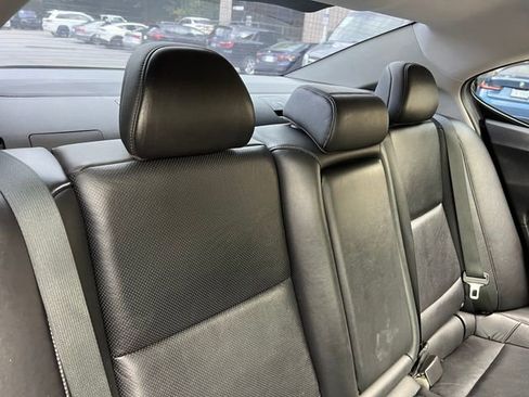 Used 2015 Acura TLX w/ Technology Package image 37