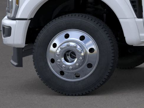 New 2026 Ford F450 Platinum w/ FX4 Off-Road Package image 19