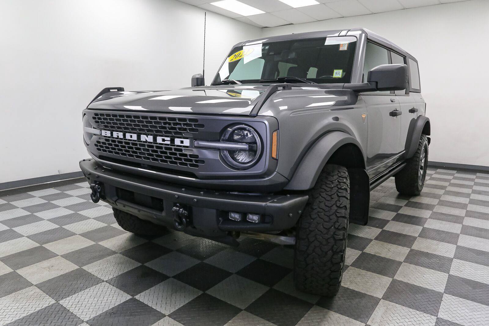 Used 2022 Ford Bronco Badlands AWD/4WD image 4