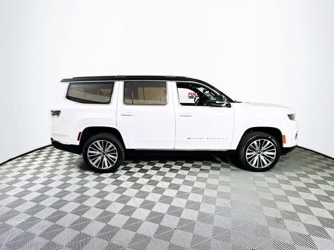 Used 2024 Jeep Grand Wagoneer Series III w/ Rear Seat Video Group 1 image 8