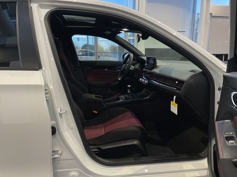 Used 2025 Honda Civic Si image 41