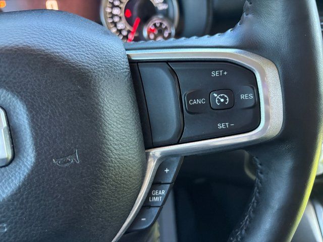 Used 2020 RAM 1500 Laramie AWD/4WD image 23