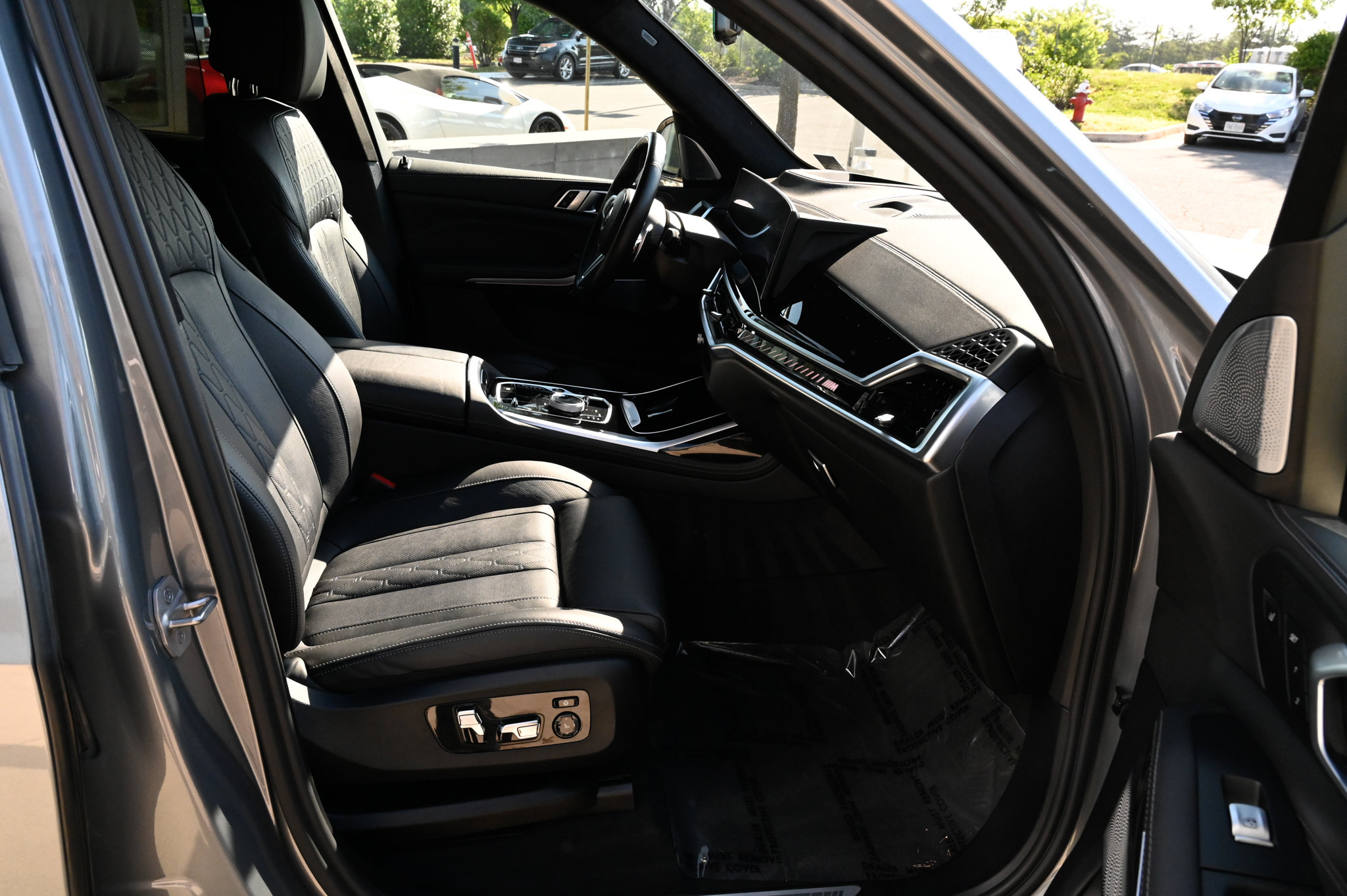 Used 2023 BMW X7 M60i w/ Executive Package AWD/4WD image 57