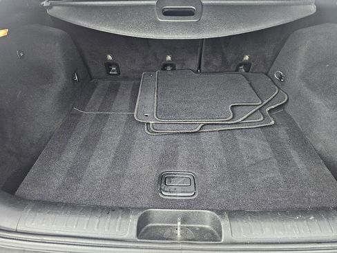 Used 2019 Jeep Cherokee Limited w/ Luxury Group image 14