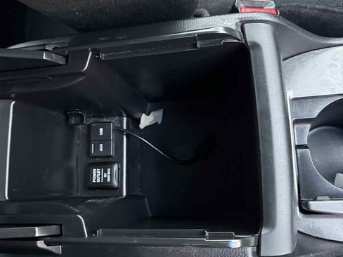 Used 2012 Honda Accord EX image 39