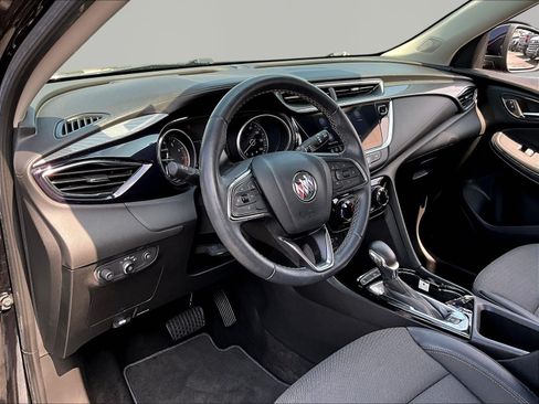 Used 2022 Buick Encore GX Preferred w/ Sport Touring Package FWD image 17