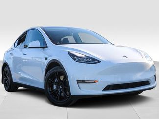 Used 2021 Tesla Model Y Long Range AWD/4WD video 2