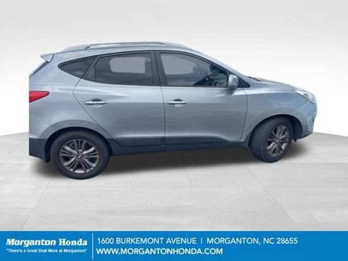 Used 2014 Hyundai Tucson SE FWD image 1