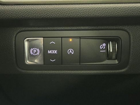 New 2026 Chevrolet Traverse LT w/ Midnight/Sport Edition FWD image 22