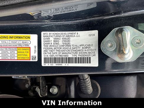 Used 2024 Honda Civic EX-L image 17