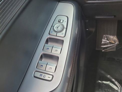 Used 2024 Hyundai Palisade Limited FWD image 20
