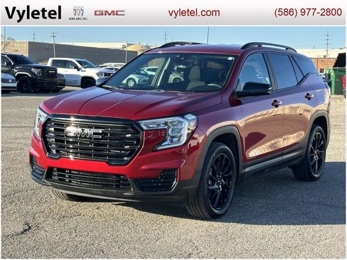 Certified 2023 GMC Terrain SLE w/ Driver Convenience Package image 5
