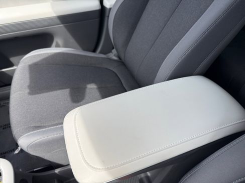 Certified 2024 Hyundai Ioniq 5 SEL image 14