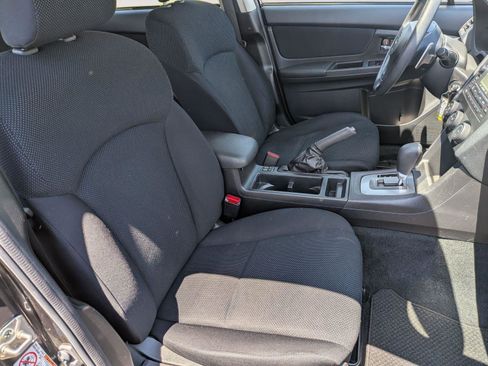 Used 2013 Subaru Impreza 2.0i Premium w/ All-Weather Pkg AWD/4WD image 30