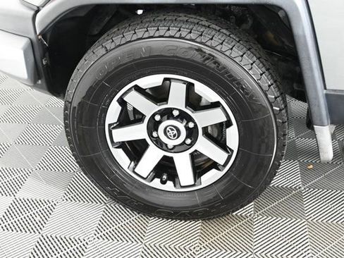 Used 2010 Toyota FJ Cruiser Base image 26